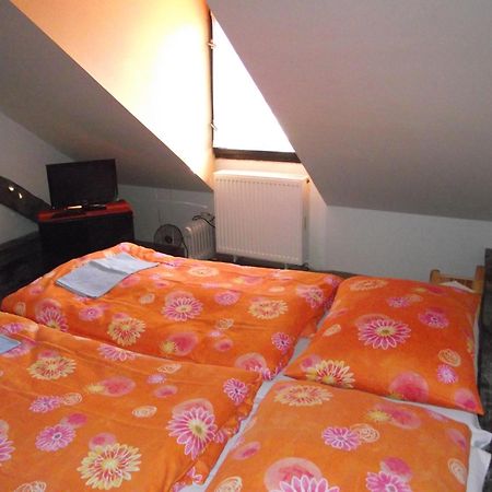 Penzion Slavia Poprad Exterior foto