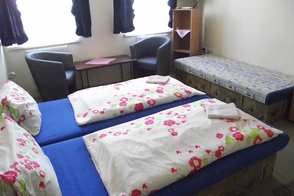 Penzion Slavia Poprad Exterior foto